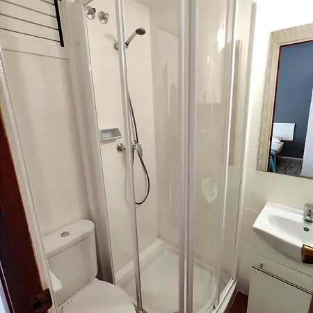 ゲストハウス La Torre